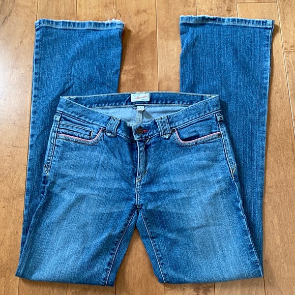 Hollister Jeans Womens sz 4 - Picture 1 of 8
